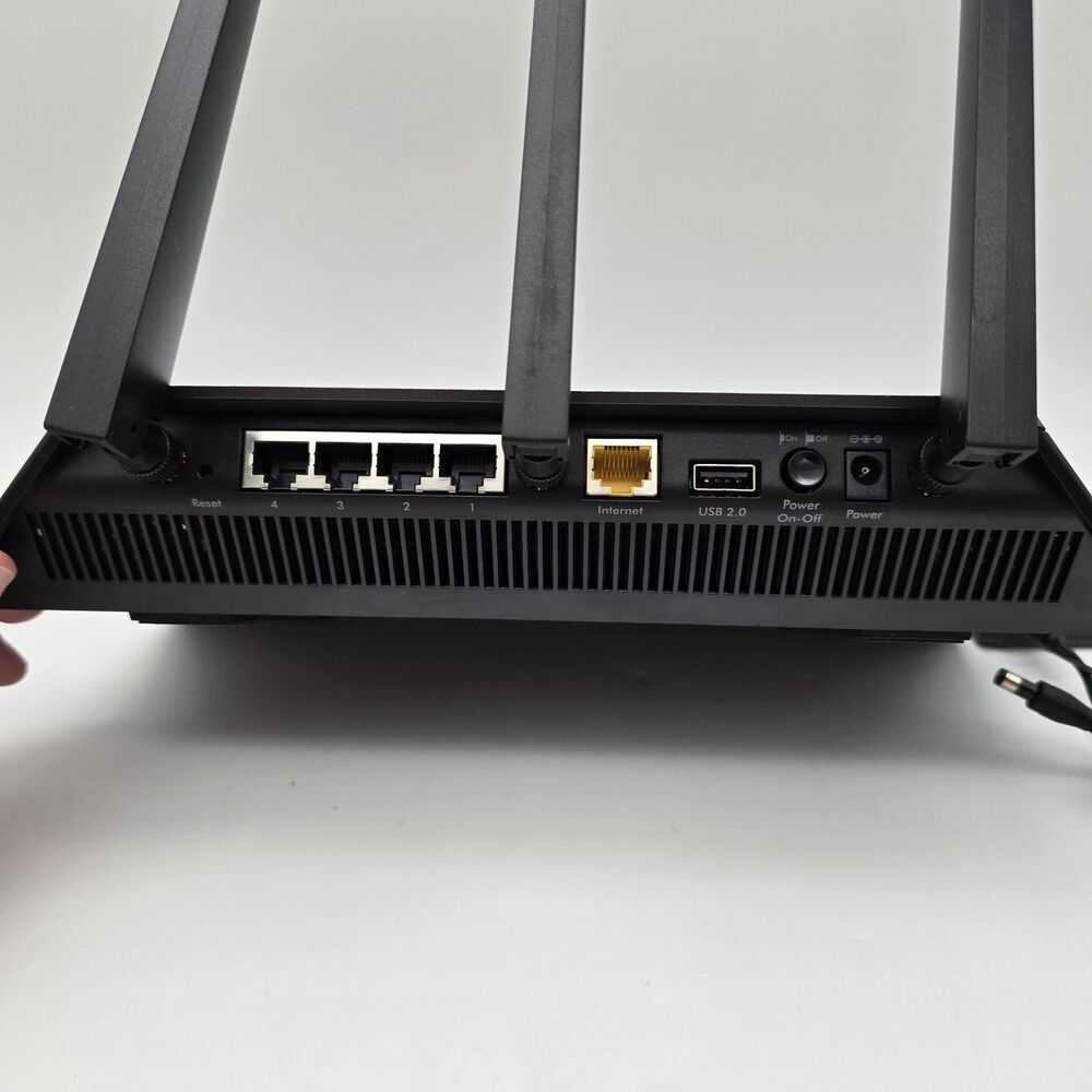 NETGEAR Nighthawk Smart WiFi Router (R7000P) - AC2300 Wireless Tested Works - Picture 9 of 13